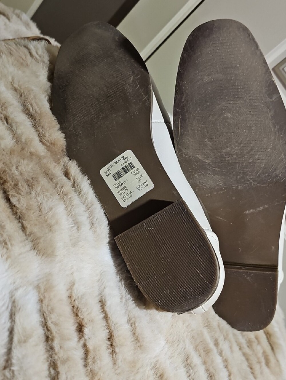 Anne Klein Women's White Chain-Link Loafers Size 10M - Picture 8 of 9